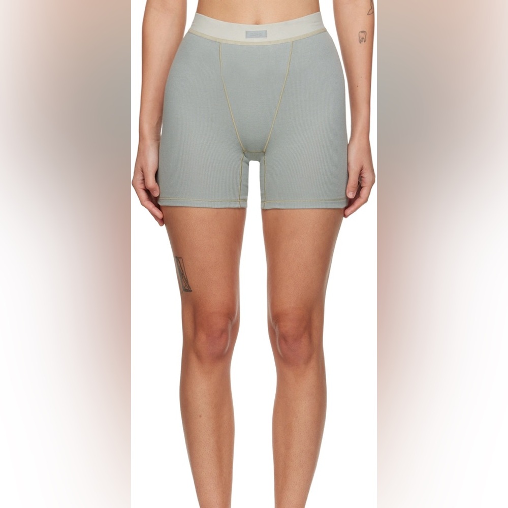 SKIMS soft lounge boxer short mineral